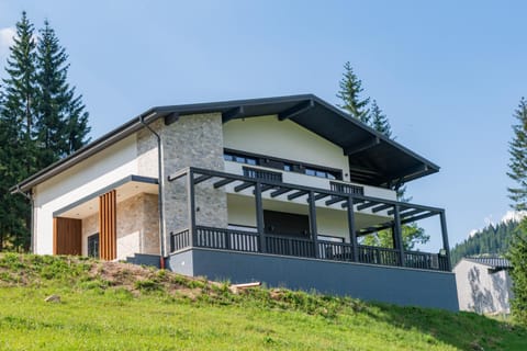 Property building, Natural landscape