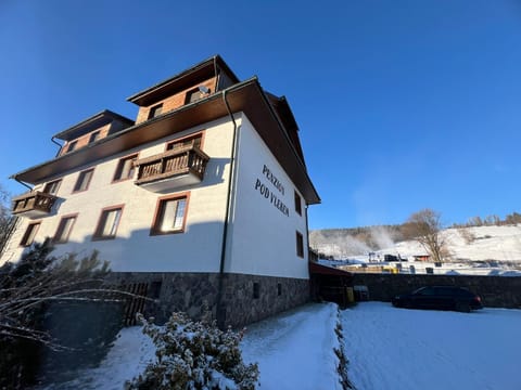 Property building, Winter, Skiing