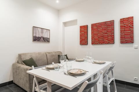 Appartement cosy à 2 min de Paris 16 ème Apartment in Issy-les-Moulineaux