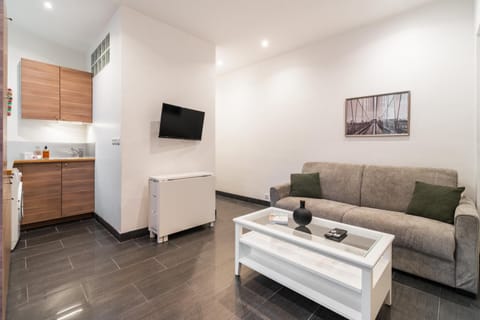 Appartement cosy à 2 min de Paris 16 ème Apartment in Issy-les-Moulineaux