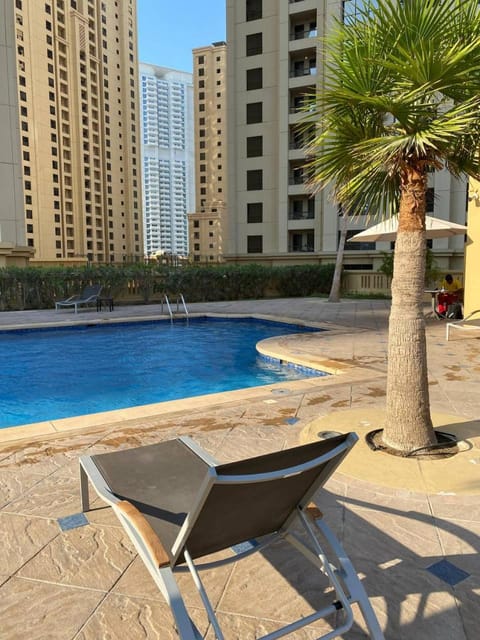JBR bed-space Apartment in Dubai