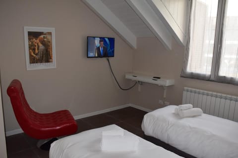 B&B Leonardo Bed and Breakfast in Rho