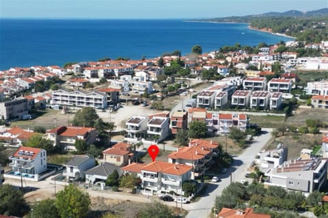 Neighbourhood, Beach, Sea view, Location
