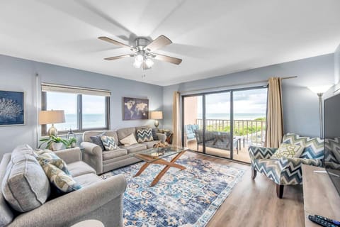 Reef Club Unit 201 IRB House in Indian Rocks Beach