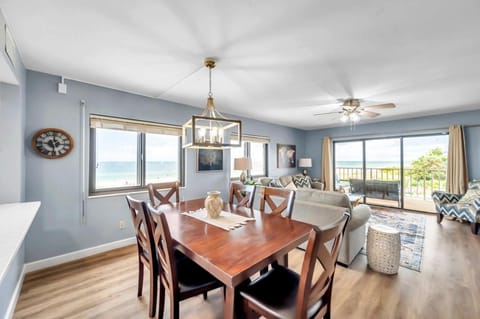 Reef Club Unit 201 IRB House in Indian Rocks Beach