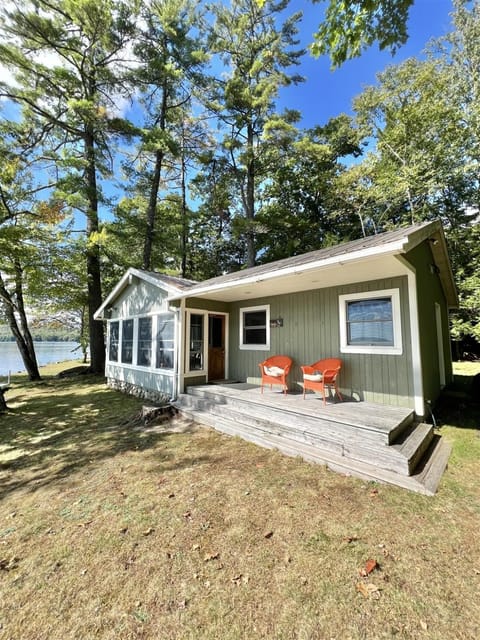 BEAR POINT LIMIT 15 villa Villa in Long Lake