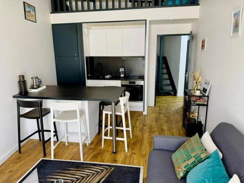 Topaze Duplex Apartment in Chartres