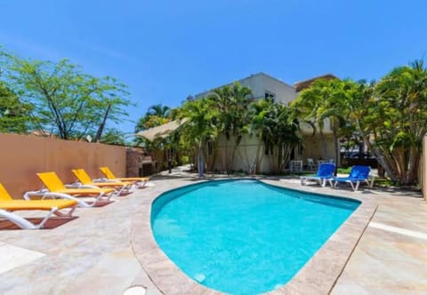 Garden, Swimming pool