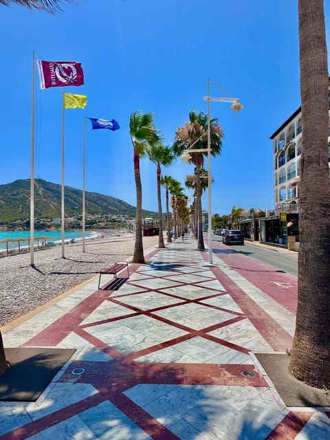 Nearby landmark, Beach