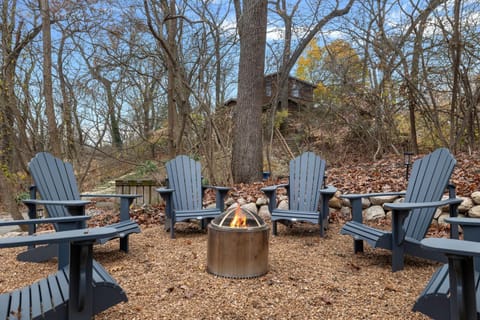 Its a Wonderful Life by Juniper Holiday and Home House in Michiana