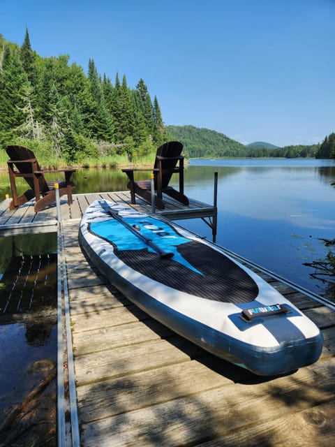 Canoeing, Lake view