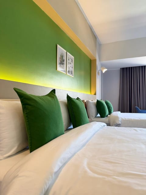 Bed, Photo of the whole room