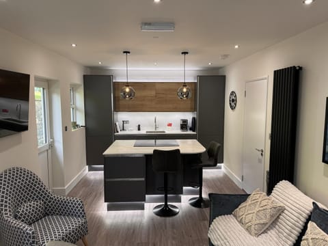 Field Apartment Apartment in Douglas