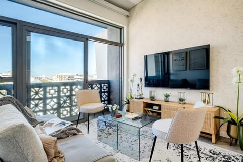 View (from property/room), Living room, Seating area