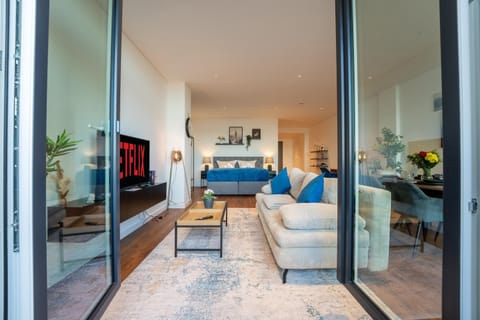 Communal lounge/ TV room, Seating area, Bedroom