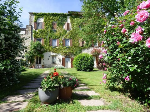 Property building, Garden view