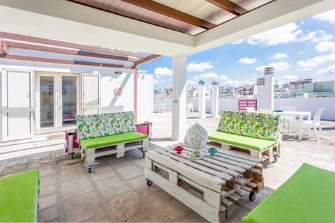 View (from property/room), Balcony/Terrace, Seating area