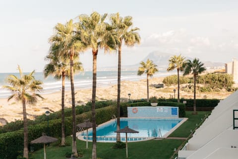 Nearby landmark, Day, Natural landscape, Beach, Pool view, Sea view, Swimming pool, Swimming pool