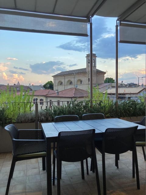 SE025 - Senigallia, meraviglioso trilocale con terrazzo Apartment in Senigallia