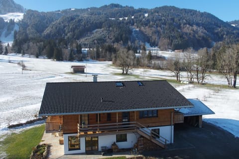 Property building, Natural landscape, Mountain view