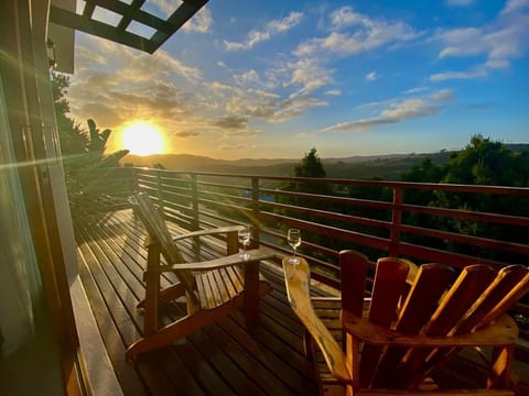 Sunset Loft Retreat House in Knysna