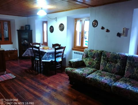 Porta sul lago Apartment in Canton of Grisons