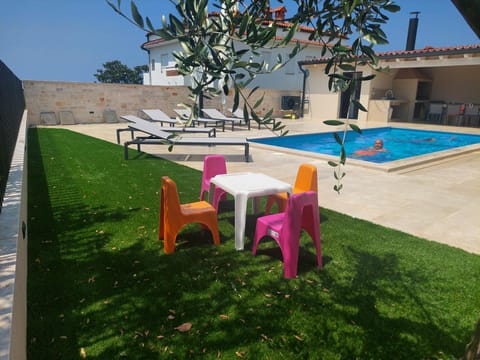 Villas Salvore & Faro - Perfect combination of nature, sea and comfort, heated pool, games room, Savudrija - Istria Villa in Istria County