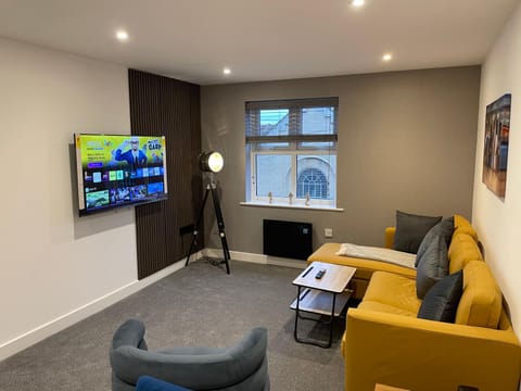 Modern Newly Refurbished 2 Bed Apartment 9 Livingstone Mews Apartment in Bristol