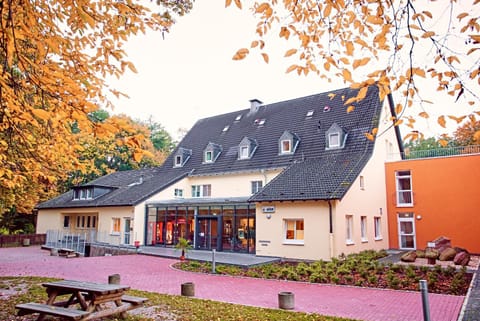 Facade/entrance, Day, Autumn