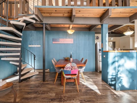 Awesome Home Above the Lake - Dogs Welcome VH315 House in Bear Valley