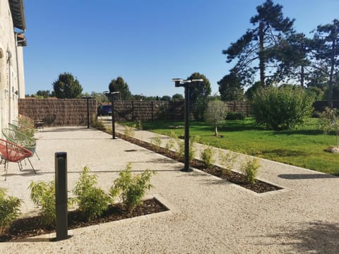 Logis Hôtel Domaine du Vieux Porche Resort in Poitiers