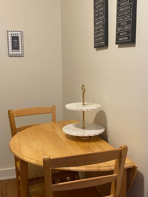 Spacious Updated 1 Bedroom Apartment Apartment in Normal