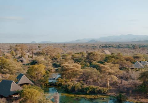 Property building, Natural landscape, Bird's eye view, View (from property/room), Mountain view