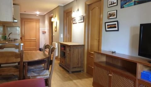 TV and multimedia, Dining area
