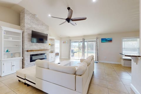 Simply Serene House in Rotonda Lakes