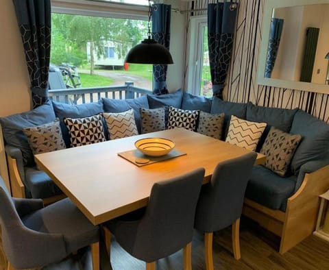 2 Sycamore House in Tattershall