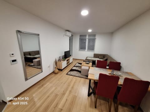 Stan na dan UNO Modriča Apartment in Federation of Bosnia and Herzegovina