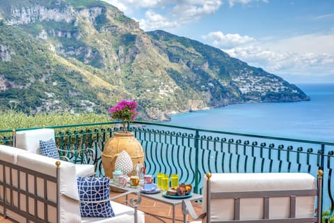 Patio, Day, Natural landscape, View (from property/room), Balcony/Terrace, Seating area, Dining area, Mountain view, Sea view