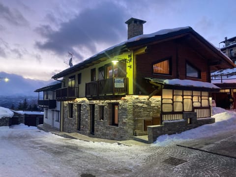 Baita Arianna BILOCALE FRAITEVE Apartment in Sestriere