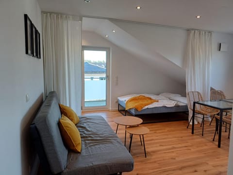 Bed, Living room, Photo of the whole room, Seating area, Bedroom