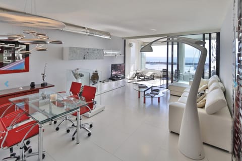 Living room, Sea view