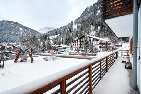 Guesthouse Canazei Cozy 2-Bedrooms Bed and Breakfast in Canazei