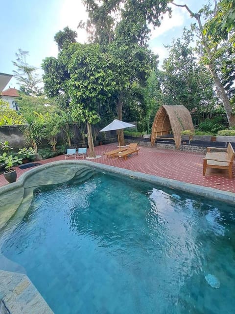 Cheerful Mezzanine 1 in Pererenan Canggu Bali, I Feel Good Villa 1 Villa in North Kuta