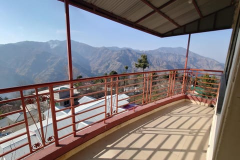 Day, Natural landscape, View (from property/room), Balcony/Terrace, Mountain view