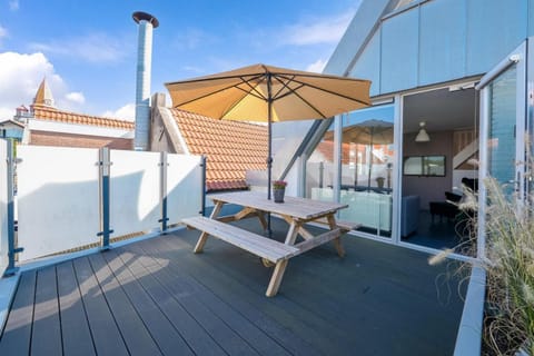 Weststraat 22 - Ouddorp - Appartement West 3P Apartment in Ouddorp