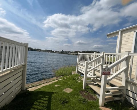 5 Waterski House in Tattershall