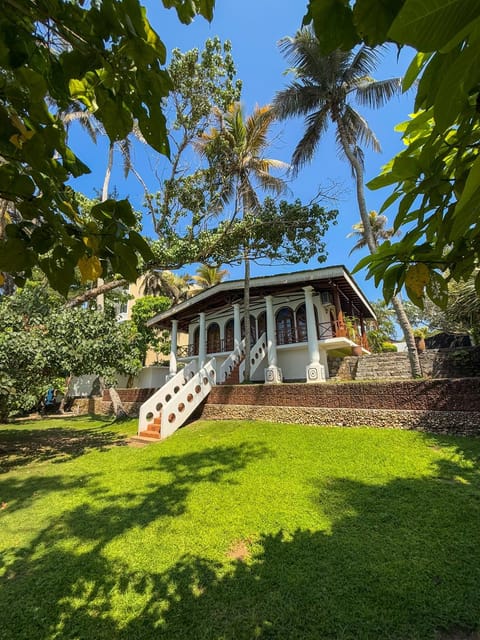 Property building, Natural landscape, Garden, Garden view