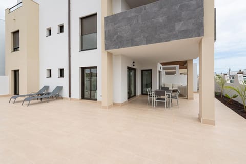 View (from property/room), Balcony/Terrace, Other, sunbed