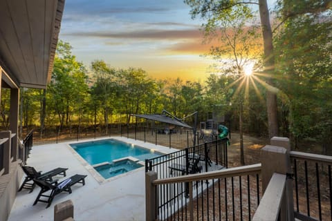 Castle on Royal Creek House in Oklahoma