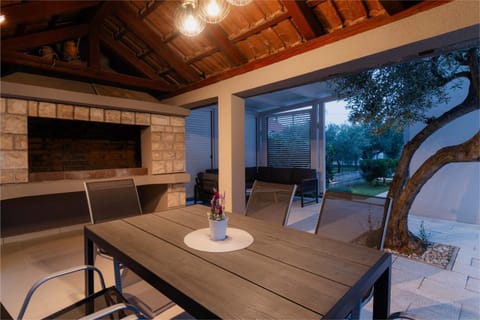 Mare Mar Villa House in Zadar